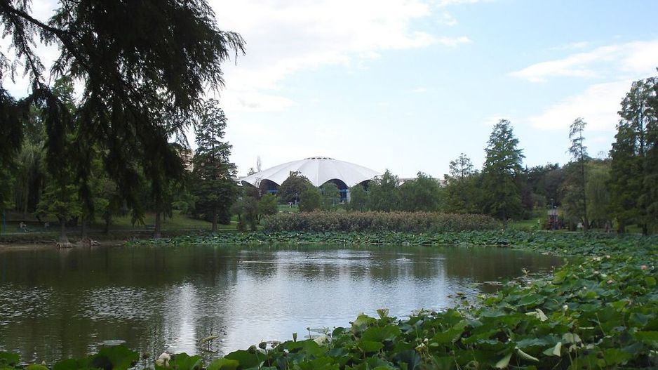 Metrou Stefan cel Mare! View spectaculos parcul circului - ap 3 camere - Poză 1