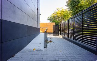 Vânzare spațiu comercial  Centru de 451,6 mp, amplasat pe teren privat - Poză 10