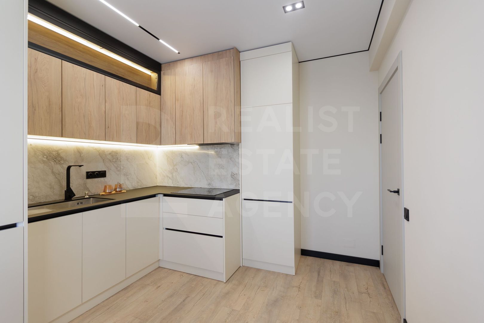 Vânzare, apartament, 2 camere, str. Ghica Voda, Botanica - Poză 9