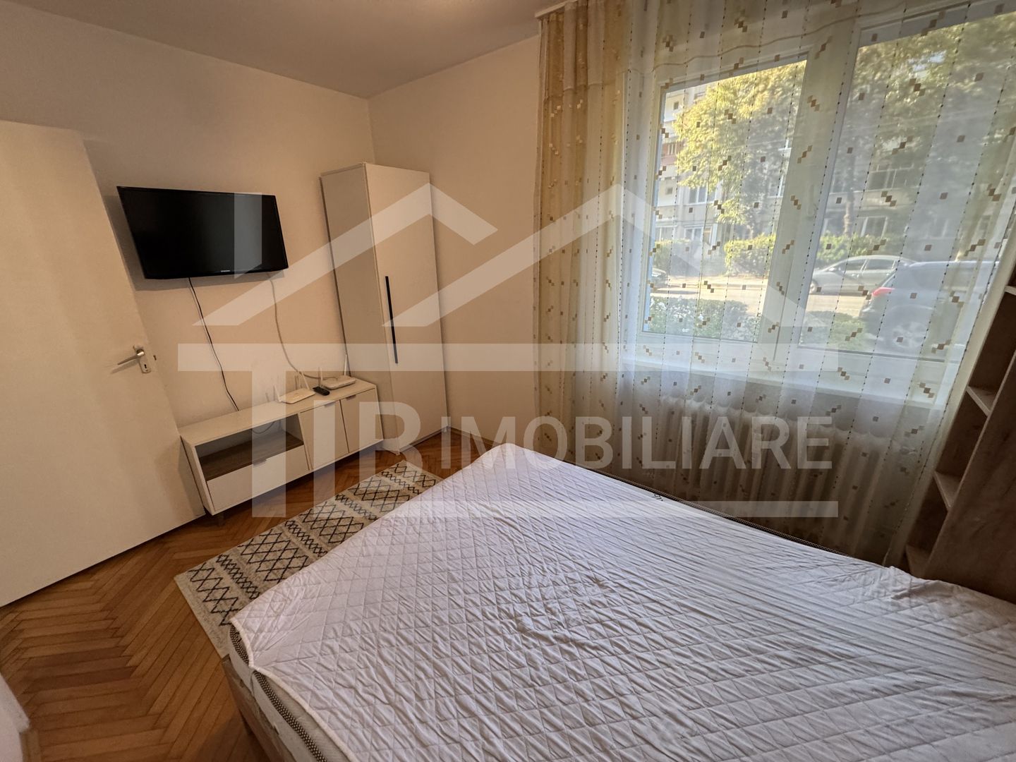 Apartament cu o camera, 35mp, Zona Tudor - Poză 2
