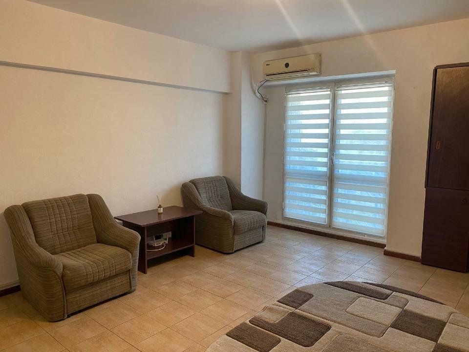 APARTAMENT CENTRAL - Poză 2