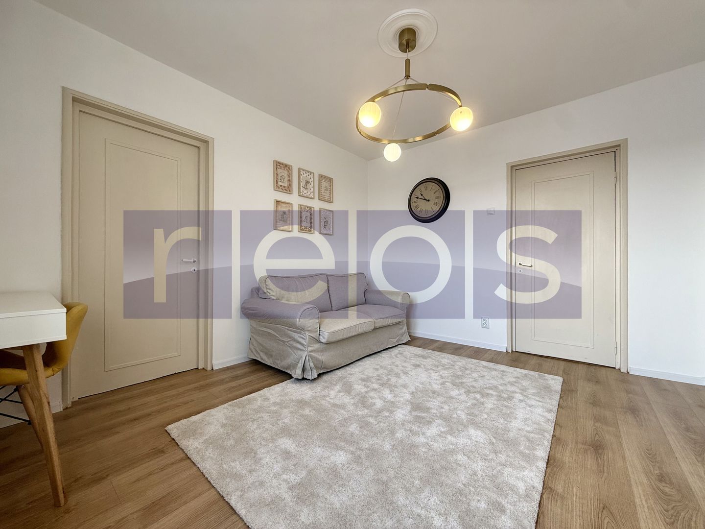 VÂNZARE 2 CAMERE | ZONA TITAN | MOBILAT SI UTILAT - Poză 2