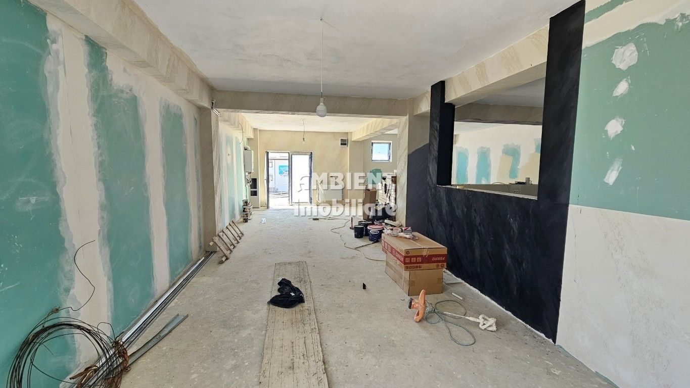 DE INCHIRIAT - Spatiu comercial la DEMISOL, suprafața 94 mp, zona CARTIER. - Poză 6