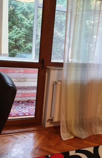 Inchiriere apartament spatios, Centru - Eremia - Poză 15