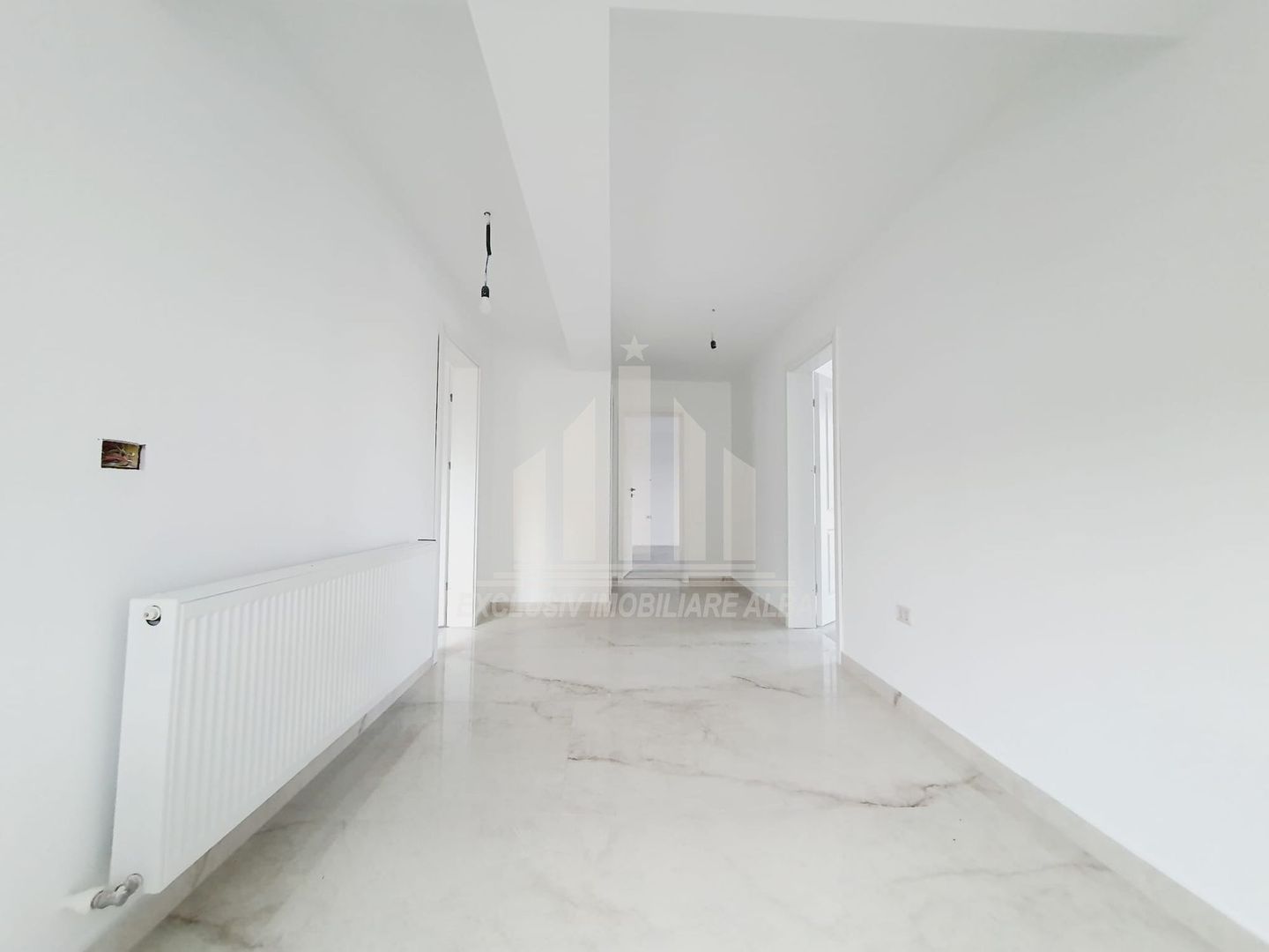 Casa de vanzare in Cetate - zona Piata - Poză 5