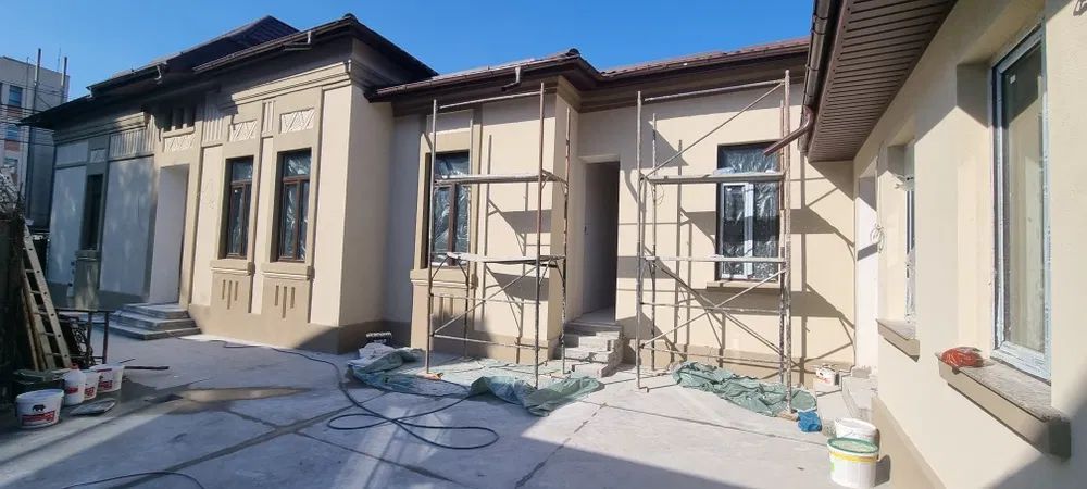 Casă Centrală Clasa A – ideală pentru birouri / clinică medicală – 350 mp constr - Poză 3