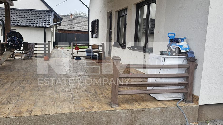 Casa Horodnic | 60 Ari | Strada Principal - Poză 2