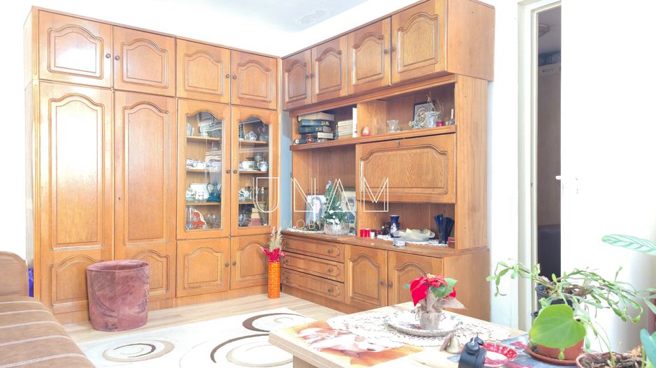 Apartament 3 camere de vânzare, Etaj 2 – Micro 2,  Reșița - Poză 3