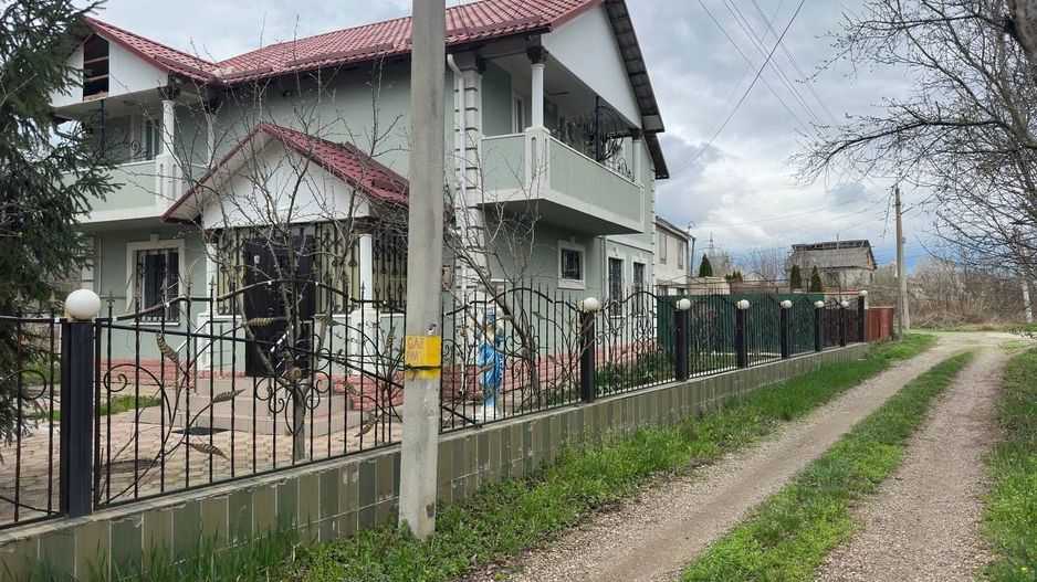 De Vinzare Vila spatioasa Linga Padure si apropae de Nistru. - Poză 1