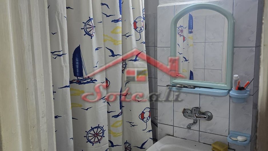 Apartament 2 camere etaj 1/4 Campina zona semicentrala - Poză 7