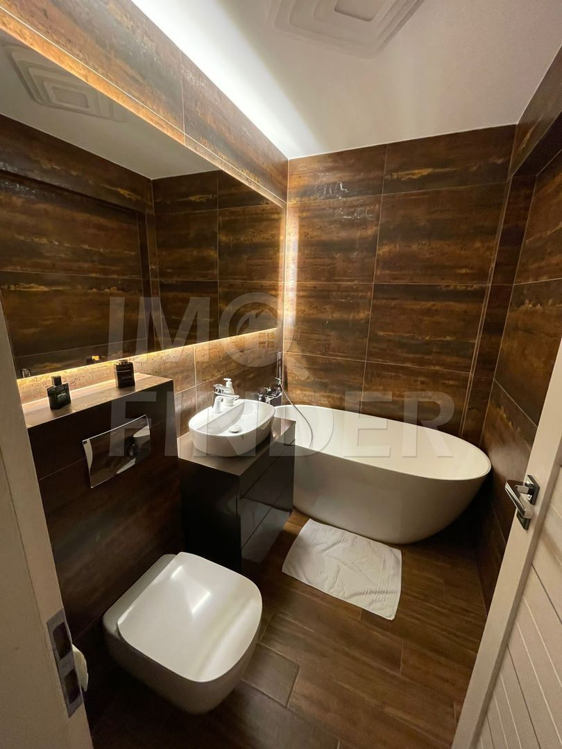 Vanzare Penthouse cu 3 camere, terasa, finisat lux, zona Donath - Poză 7