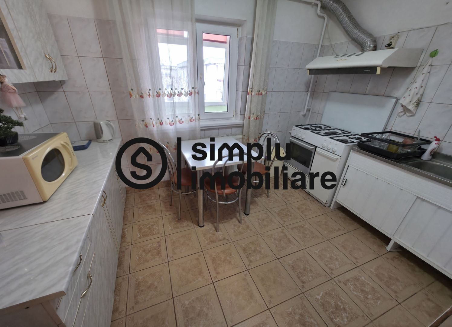Apartament 3 camere 1 Mai/Parc - etaj 4 - Poză 4
