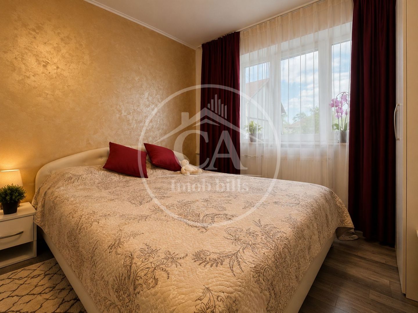 Apartament cu 2 camere de vânzare în zona Nufărul, Oradea - Poză 1