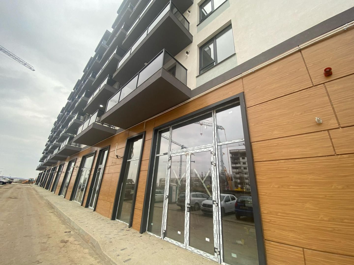 Apartament 2 camere tip studio finisaje premium,5 min metrou Berceni - Poză 10