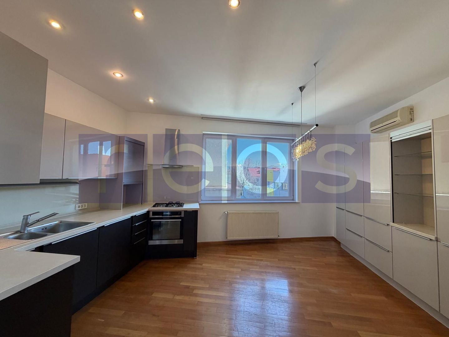 INCHIRIERE APARTAMENT DEOSEBIT 4 CAMERE | PARCUL VERDI | 160MP | LUX - Poză 11