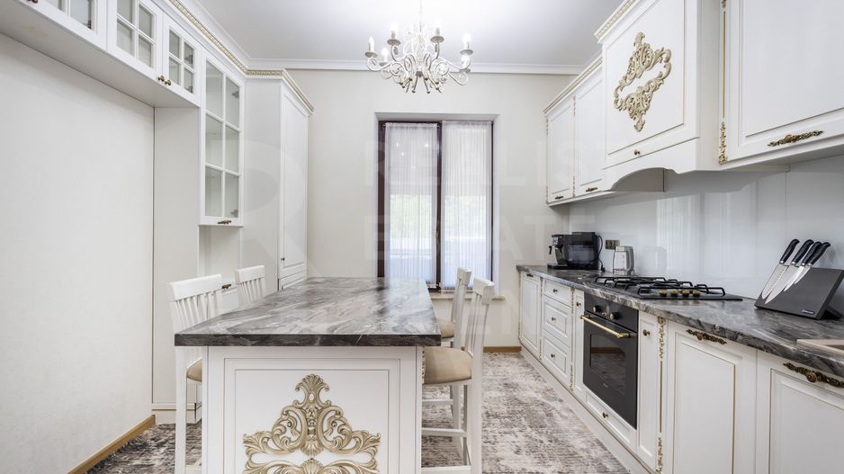 Chirie, casă, 270 mp, strada Grenoble, Botanica - Poză 2