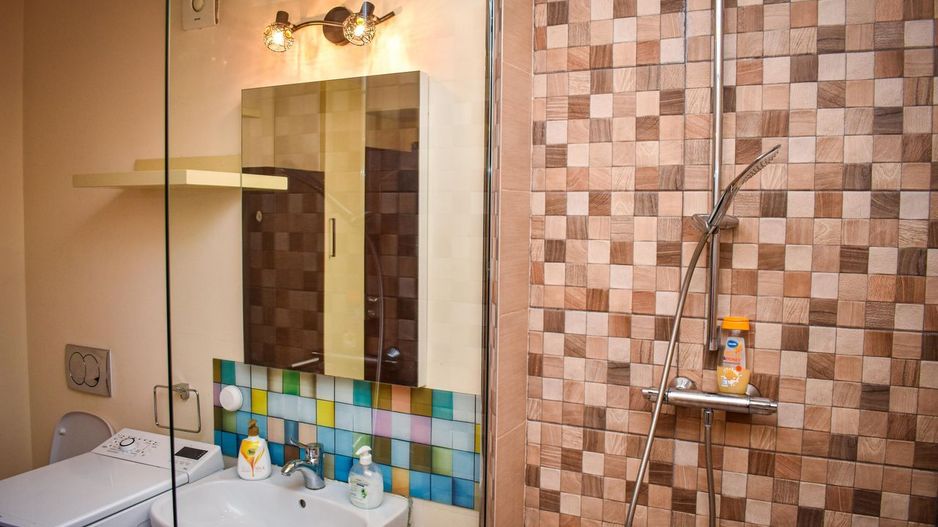 Vanzare Apartament 2 Camere  LUX vis-a-vis de Mall Vitan cu Centrala Proprie - Poză 10