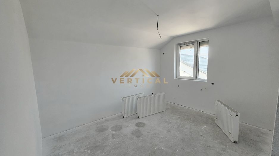 Vila 4 camere | 2 bai | teren 200 mp | Centru comuna - Poză 10