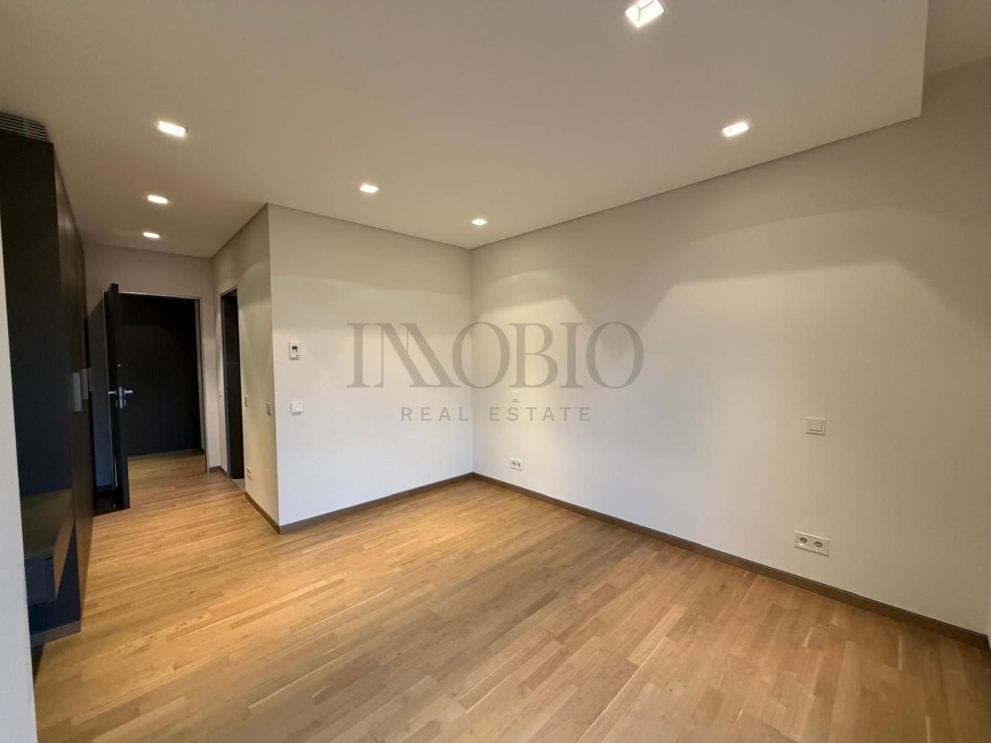 APARTAMENT PREMIUM CU 4 CAMERE ÎN PRIMĂVERII – ELEGANȚĂ si CONFORT - Poză 13