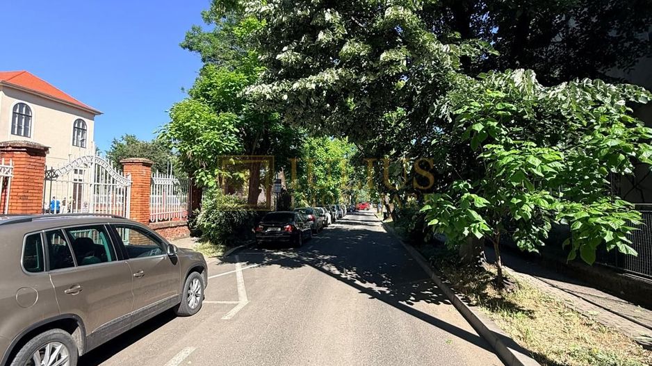 2 camere| vis a vis de Liceul Loga| zona superba, linistita| centrala proprie| - Poză 16