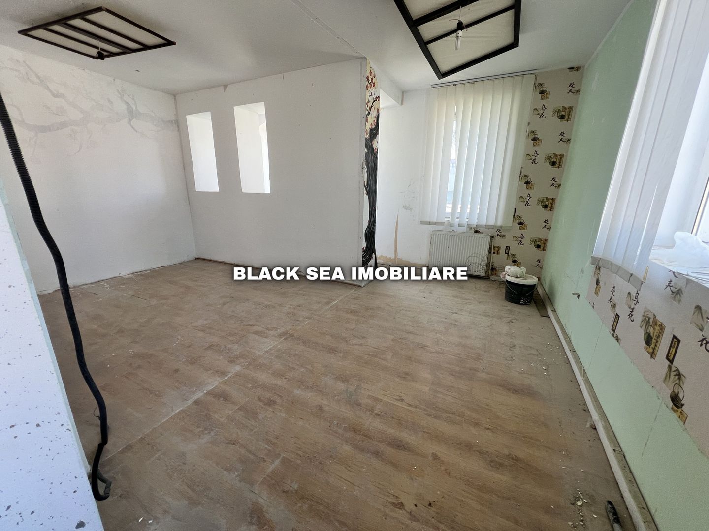 Spatiu UNIC de 14 Camere - STRADAL - zona Faleza Nord - Termen Lung - Poză 7