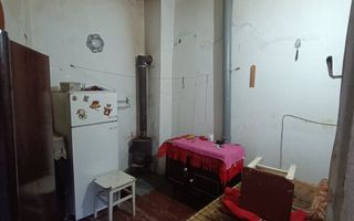 Apartament 5 camere, parter, teren 266 mp - zona Eroilor/ Decebal - Poză 4