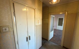 BRASADAS vinde ap 2 cam in Carpați 1 la etajul 3/4. - Poză 8