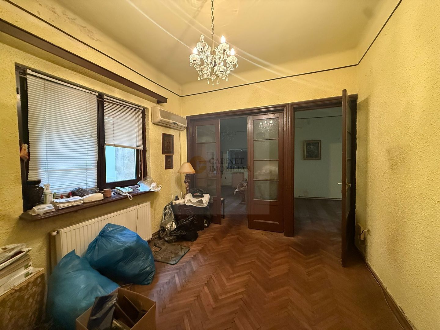 3 camere | Etaj 3/4 | Nemobilat | Universitate - Piata C. A . Rosetti - Poză 1