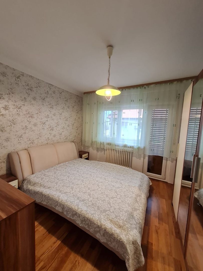 Apartament 4 camere la 5 minute de Piața Unirii - Poză 3