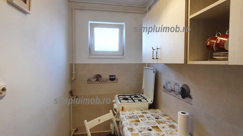 Garsoniere Moderna Aproape de Metrou - Poză 5