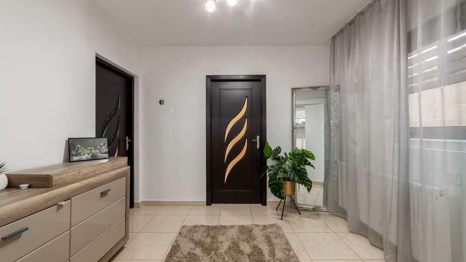 Casa tip duplex - Cartier Trivale - mobilată și utilată parțial - Poză 8