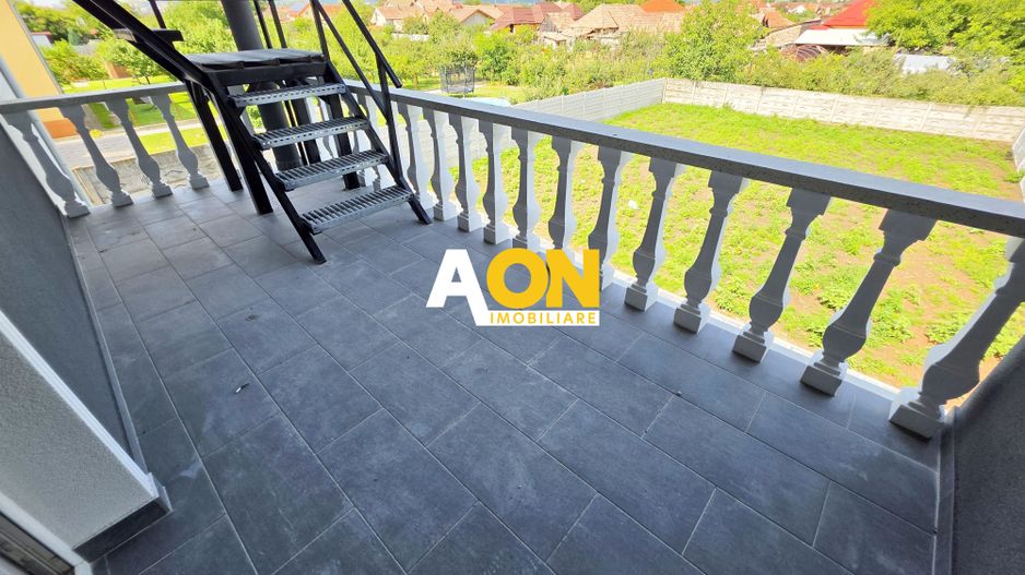 Apartament tip duplex, D+P, 5 camere, la cheie, 450 mp teren, Barabant - Poză 2