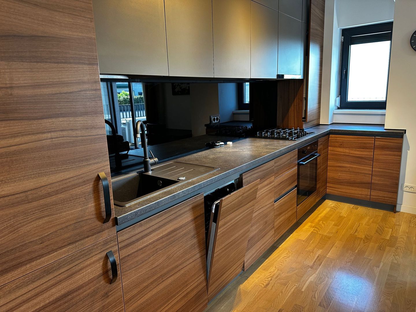 2 Camere Parcare 5 Min Metrou Grivita Arcadia Residence Domenii 1 Mai - Poză 3