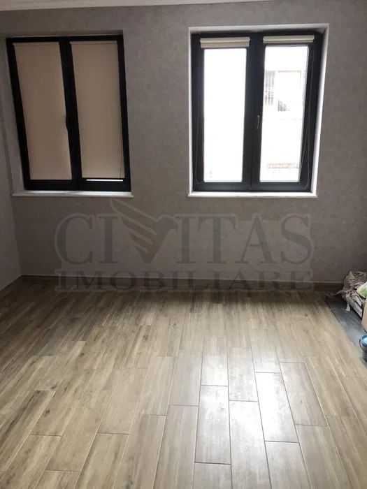 Casa noua, 130 mp, S+P+M, zona strazii Paris, ideal sediu firma! - Poză 4
