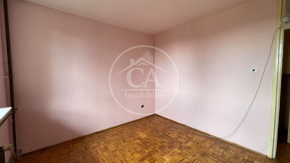 Apartament de vânzare cu 2 camere în zona Rogerius, Oradea - Poză 5