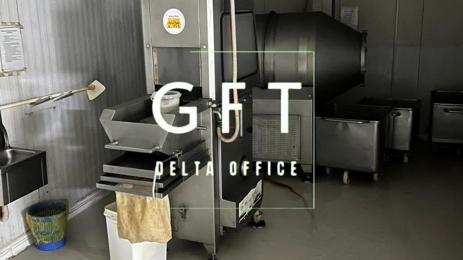 BUSINESS LA CHEIE! FABRICA + RESTAURANT + 2 MAGAZINE + TEREN INTR. 9688 MP - Poză 12