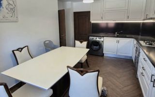 Apartament cu 4 camere in casa - zona Centrul Civic - Poză 2