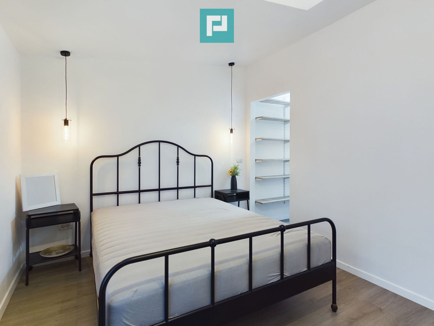 Casă cu 3 camere în Cartierul Verde - Poză 2