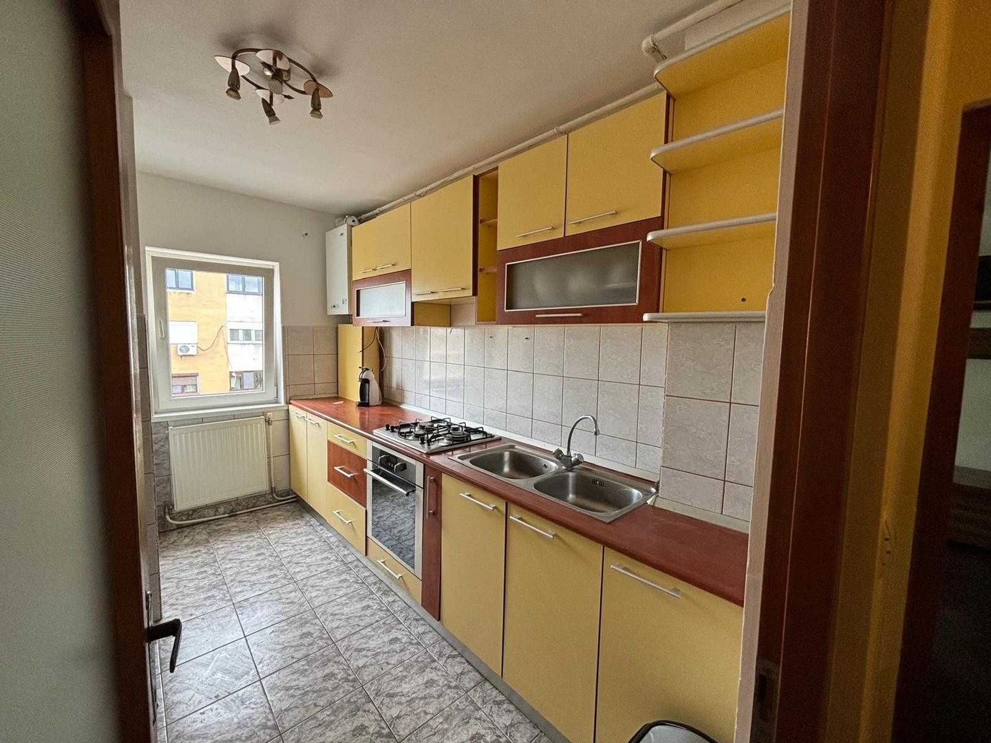 BRASADAS vinde ap 3 cam etaj 4/4 in Micro 17. - Poză 3