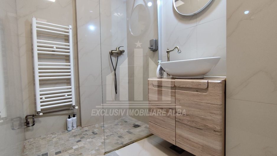 Garsoniera de vanzare in M-uri - Poză 7