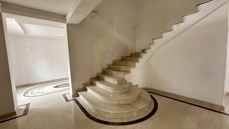 Vanzare casa 530 mp utili, zona Hotel Napoca - Poză 3
