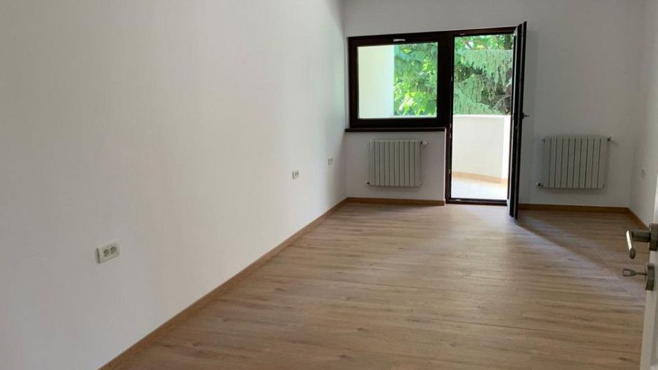 Inchiriere Spatiu Birouri/Apartament Calea Bucuresti - Poză 11