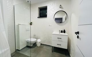 Pensiune de închiriat-Zona de Vest - Poză 10