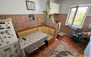 Vânzare Apartament 4 Camere - Decomandat - 78 mp - Str. Împărat Traian (Școala Nr.11) - Poză 4