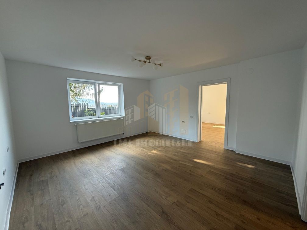 Apartament 2 camere semidecomandat Brasovul vechi - Poză 12