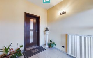 Vilă spațioasă cu 8 camere, Grădiște - Poză 7