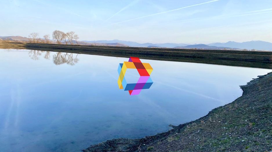 Teren 11 ha cu heleșteu 3 ha - Poză 2