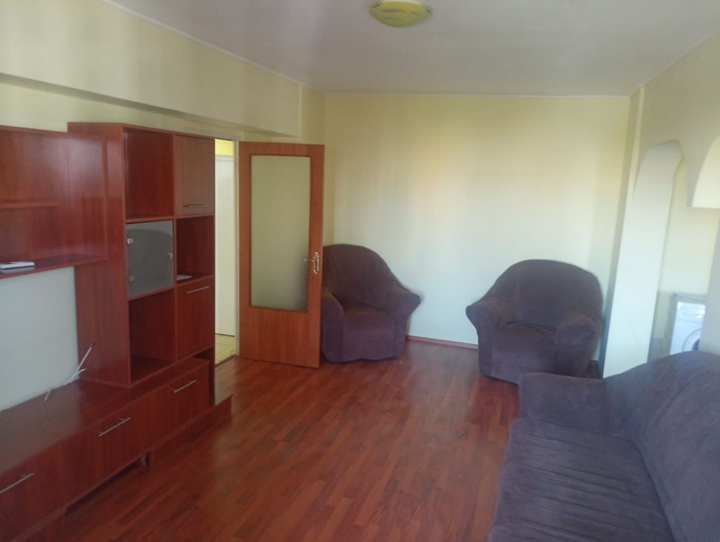 AP. 2 CAMERE-  APARATORII PATRIEI, BUCATARIE INCHISA, METROU 3 MIN - Poză 3