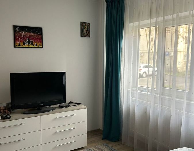 De inchiriat apartament 3 camere, Drumul Sarii/13 Sept/Drumul Taberei - Poză 6