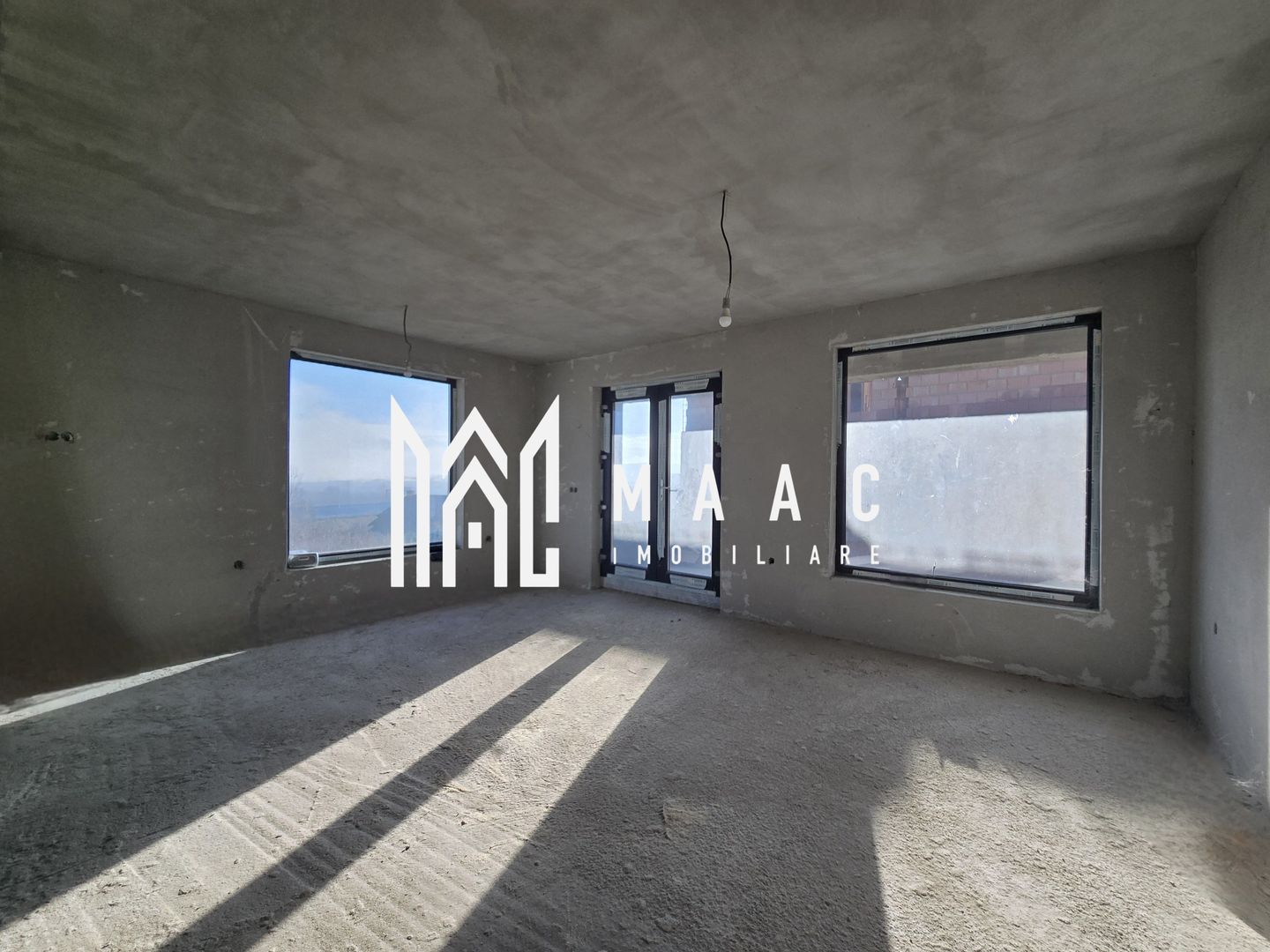 Casă 4 Camere | Individuala | 546MP Teren | Șelimbăr - Poză 1